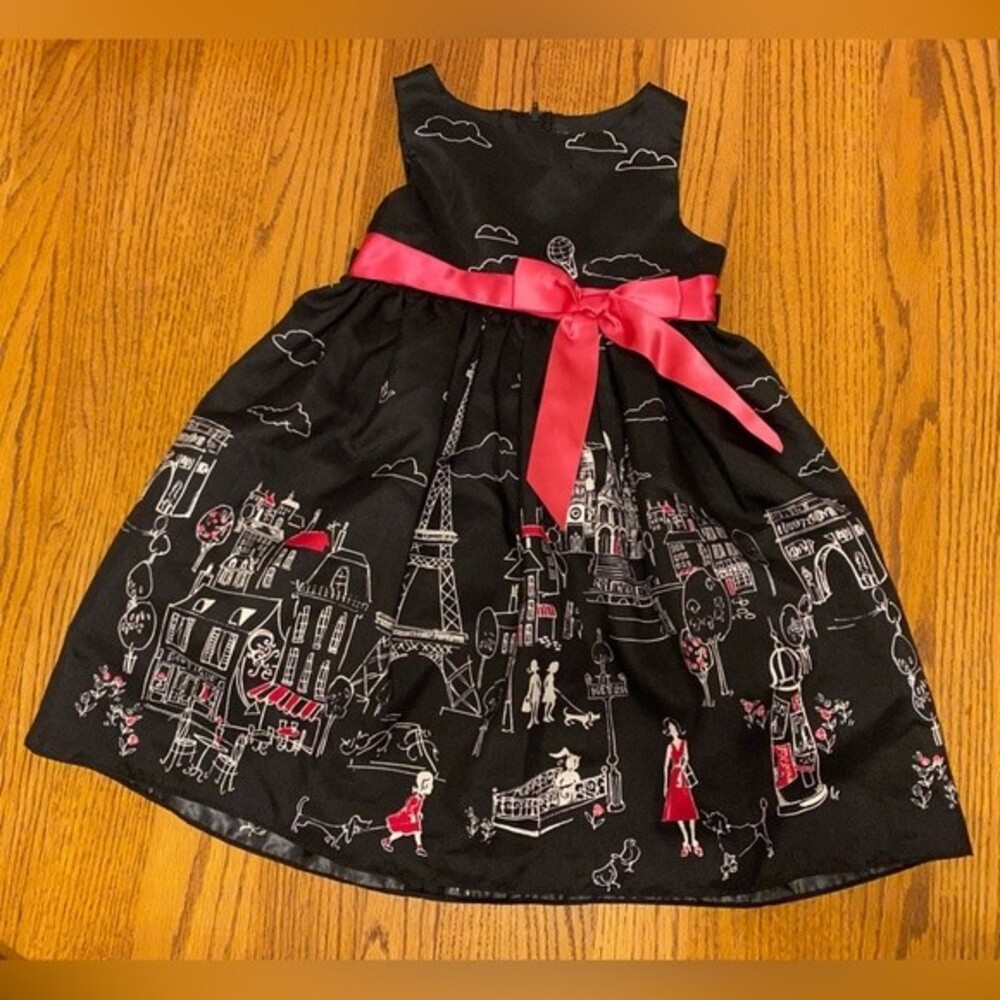 Rare Editions Fancy Black and Pink Paris France City Scene Party Dress